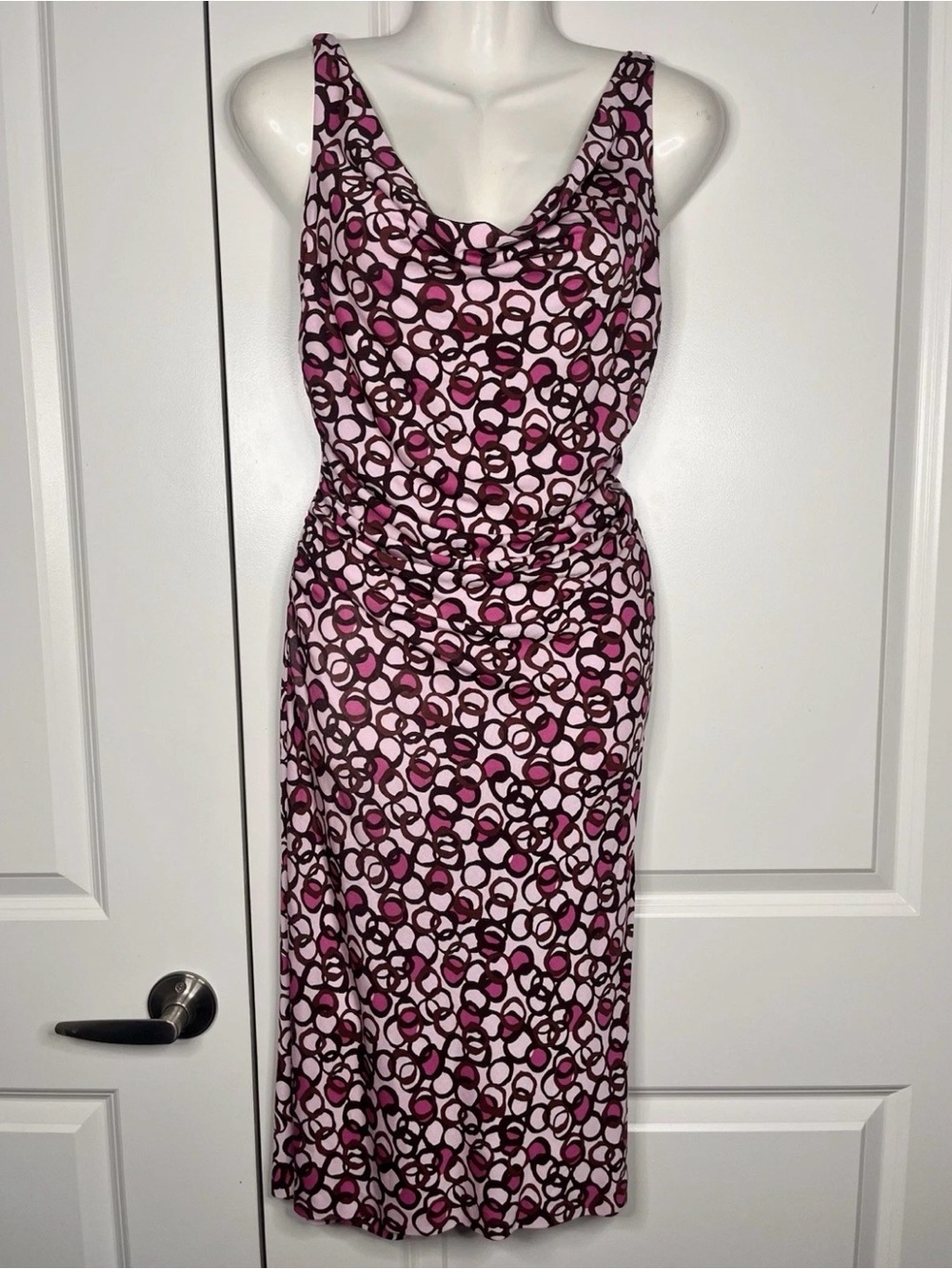Diane Von Furstenberg Y2K 90s 00s Busy Print Pink Cowl Neck Sheath Midi Dress 8